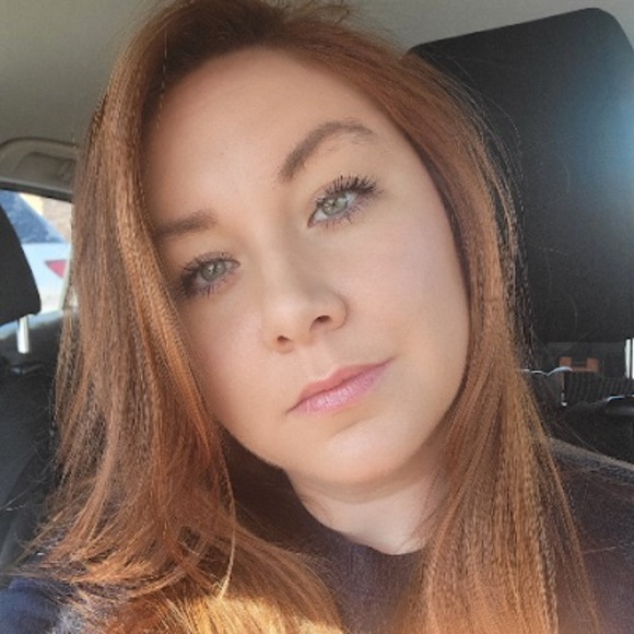 Meet your Posher, Cassondra - Picture 1 of 1